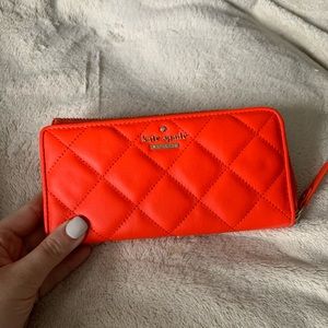 Brand new orange quilted Kate spade ♠️ wallet
